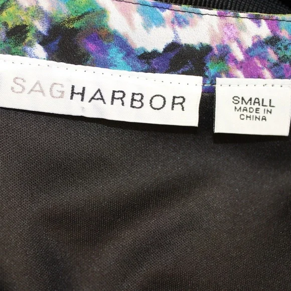 Sag Harbor Women's Floral Blouse, 3/4 Sleeve - Picture 2 of 6